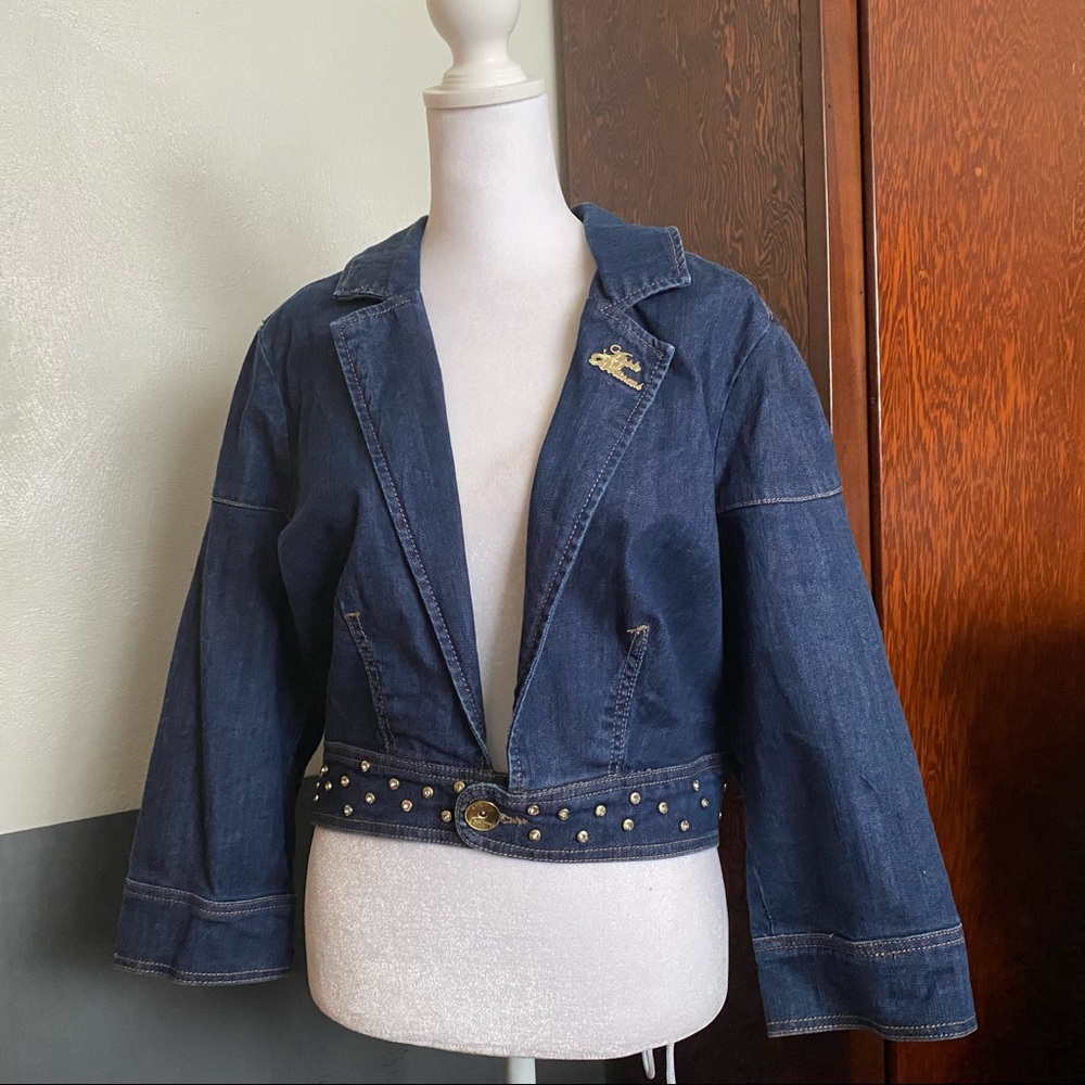 “Apple Bottoms” cropped denim jacket